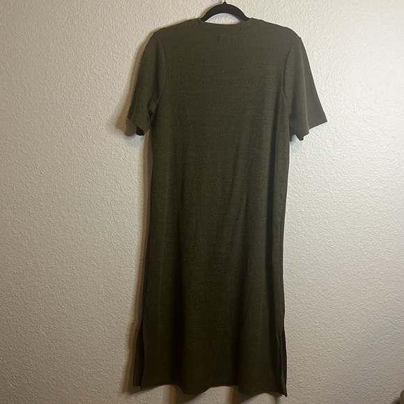 Madewell Ribbed Pocket Tee midi dress, size large. - Picture 8 of 11